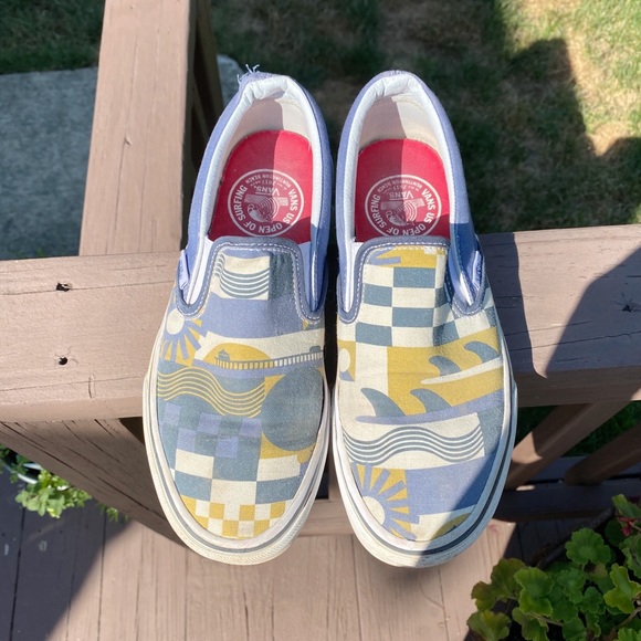 *SOLD* EXTREMELY RARE VANS - Picture 3 of 6